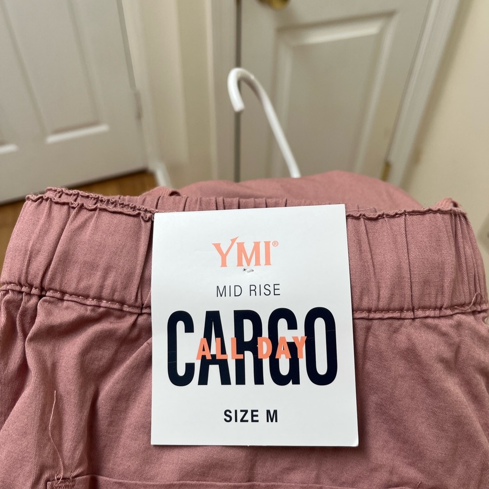 YMI Mid Rise Cargo Pants in Pink